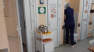 Мамам и их детям не советуют лечиться в детском отделении ОКБ № 1 в Тюмени - nashgorod.ru - Тюмень