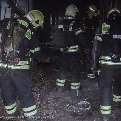 Загрязнения воздуха после пожара в гостинице "Вечный зов" не обнаружено - radiomayak.ru - Москва