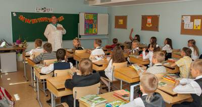 Шуплинска обещает учителям по 1200 евро: три главных отличия новой модели оплаты - lv.sputniknews.ru - Рига - Латвия - Шуплинск