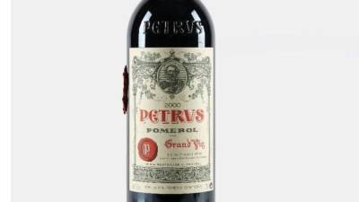 Пляшку вина Petrus, що пробула в космосі більше року, продадуть на аукціоні - bykvu.com