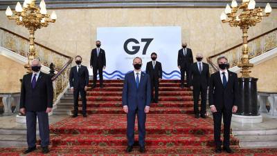 Мотэги Тосимицу - G7 выступила за стабильность в отношениях с Россией - gazeta.ru - Лондон - Япония