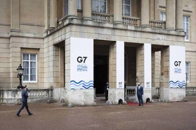 Страны G7 призвали Белоруссию провести новые выборы - lenta.ru - Лондон