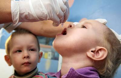 Айдар Ишмухаметов - В центре Чумакова выяснили, что известная с 1950-х годов вакцина защищает от коронавируса - sharij.net