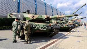 В Турции коронавирус перенесли проведение крупнейшей военной выставки - unn.com.ua - Киев - Турция