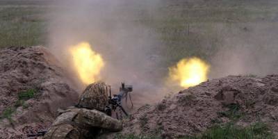На Донбассе боевики резко увеличили количество обстрелов: двое военных ранены - nv.ua - Донбасс