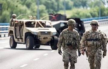 США начали крупнейшие за 25 лет учения в Европе - charter97.org - Англия - Эстония