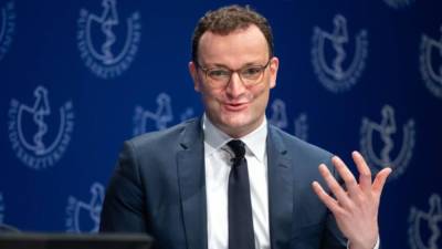 Йенс Шпан - Шпан намерен открыть доступ к вакцинации AstraZeneca всем желающим - germania.one - Берлин