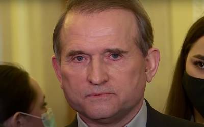Виктор Медведчук - Максим Степанов - Броницкая: Медведчук стал единственным политиком, который договорился о производстве вакцины в Украине, но взамен получил лишь санкции - akcenty.com.ua