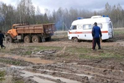 В Ярославской области «скорая» утонула в дорожной жиже - yar.mk.ru - Ярославская обл. - район Тутаевский