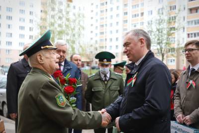 «И сейчас готов встать в строй!» В преддверии Дня Победы поздравления принимал ветеран Великой Отечественной войны Иван Невзоров - grodnonews.by
