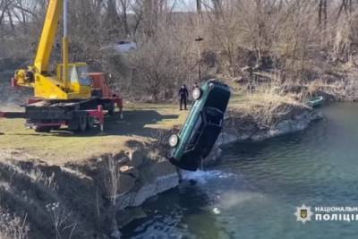 Под Черкассами отец утопил сына в автомобиле и покончил с собой: детали и фото жуткой истории - rupor.info - Черкасская обл. - Черкассы