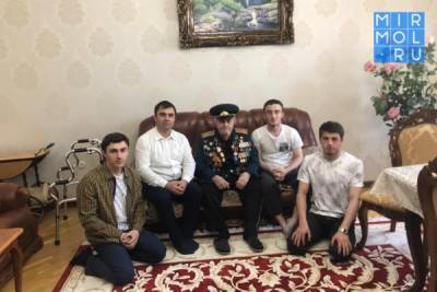 Студенты ДГТУ встретились с ветеранами Великой Отечественной войны - mirmol.ru - Оренбургская обл.