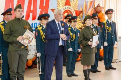 Владимир Уйба - Владимир Уйба поздравил ветеранов в оздоровительном центре «Максаковка» - bnkomi.ru - респ. Коми