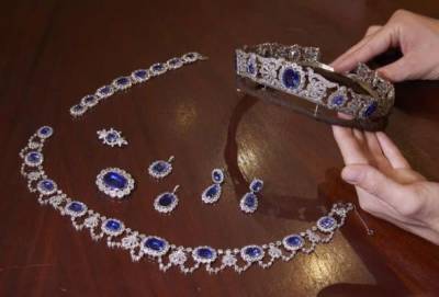 Аукцион Christie's выставит на продажу драгоценности приемной дочери Наполеона Бонапарта - unn.com.ua - Киев - Женева