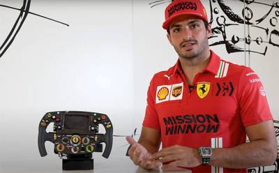 Видео: Карлос Сайнс рассказывает про руль Ferrari SF21 - f1news.ru