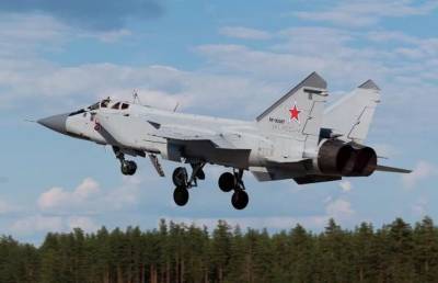 МиГ-31 ВКС РФ перехватил американский Boeing RC-135W - СМИ - pupolita.ru