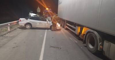 Мужчина погиб и еще трое пострадали в пьяном ДТП на трассе Тюмень-Омск - ren.tv - Тюмень - Тюменская обл. - Омск