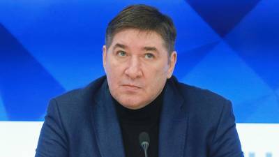 Александр Кожевников - Матвей Мичков - Кожевников оценил игру сборной России на юношеском ЧМ по хоккею - iz.ru - Канада