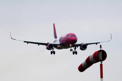 Авиакомпания Wizz Air в июне запустит рейсы из Львова в четыре европейских города - rupor.info - Варшава - Познань - Неаполь