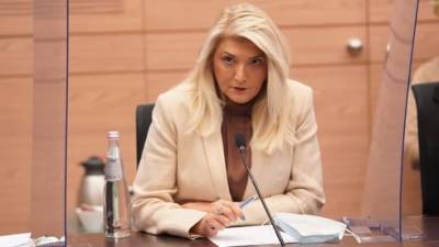 Не волнуйтесь за Оснат Марк: Ликуд продолжает платить полную зарплату экс-депутатам кнессета - vesty.co.il
