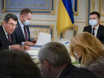 Алексей Данилов - Денис Шмыгаль - Чем закончится борьба украинской власти с высокими тарифами - geo-politica.info