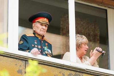 Алексей Копайгородский - Минипарады проходят в Сочи перед окнами ветеранов Великой Отечественной войны - interfax-russia.ru - Сочи