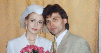 Виталий Борисюк - В честь 25-летия брака Ольга Сумская засыпала Сеть свадебными снимками - tsn.ua