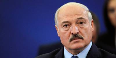 Дональд Трамп - Александр Лукашенко - Лукашенко выступил за досрочные выборы и назвал условия для их проведения - ruposters.ru