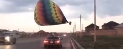 В Шымкенте воздушный шар приземлился на провода - runews24.ru - Шымкент