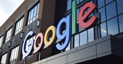 Роскомнадзор потребовал от Google снять ограничения с мобильного приложения "Улица героев" - reendex.ru
