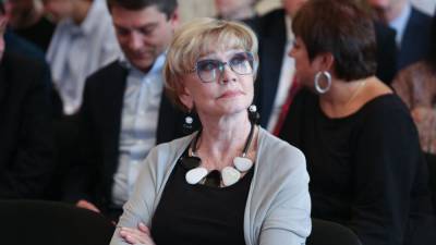 Юлия Меньшова - Вера Алентова - Вера Алентова затмила всех на редком семейном фото Юлии Меньшовой - nation-news.ru - Москва