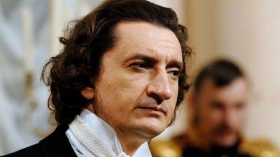 Три смерти подряд: звезда «Улиц разбитых фонарей» рассказал о трагедии в семье - 5-tv.ru