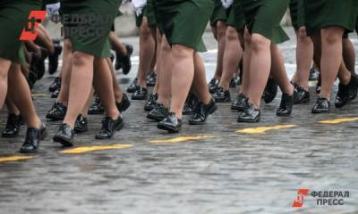 В Калининграде на репетиции Парада Победы повредили асфальт - fedpress.ru - Калининград