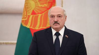 Лукашенко - Лукашенко пообещал показать "ягодку" вместо "цветочков" по делу о госперевороте - newinform.com - Белоруссия