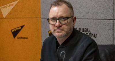Юрий Котенок - "Словно ножом по сердцу": Юрий Котенок о демонтаже купола церкви Казанчецоц в Шуши - ru.armeniasputnik.am - Азербайджан