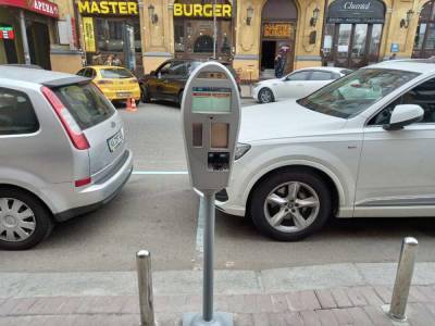 Штрафування за неоплачене паркування в Києві тепер здійснюють за кілька хвилин за допомогою планшету, реєстру та QR-коду - itc.ua - Україна - місто Київ