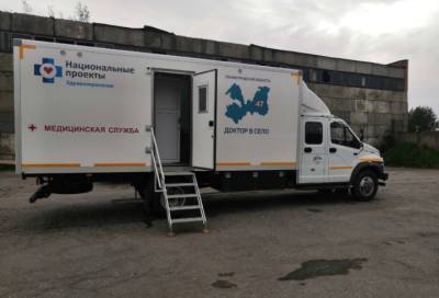 Мобильная амбулатория в Тосненском районе проводит вакцинацию против COVID-19 - online47.ru - Ленинградская обл. - район Тосненский