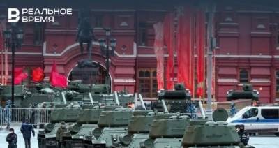 Ильсур Метшин - Итоги дня: крупный пожар в челнинском СНТ, репетиция парада в Москве и переговоры с Израилем - realnoevremya.ru - Москва - респ. Татарстан - Казань