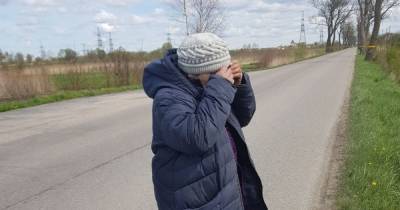 В одном носке и мокрой одежде: пропавшую на 9 Апреля пенсионерку нашли благодаря откликам горожан - klops.ru