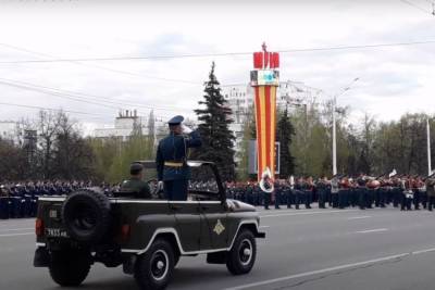 Танк Т-26 загорелся во время репетиции парада в Уфе - mk.ru - Уфа