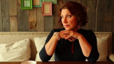 Роза Сябитова - «Сваха, а не может пристроить дочь!» — Сябитова навлекла гнев подписчиков словами о бесприданницах - 5-tv.ru