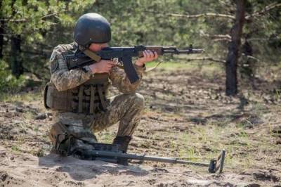 Силы ДНР уничтожили двух украинских военных в ответ на новые удары ВСУ по республике - argumenti.ru - Украина - ДНР - Донбасс