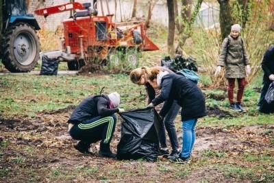 Более 5 тысяч тонн мусора вывезли с улиц Рязани за весенний месячник по благоустройству - rzn.mk.ru - Рязань