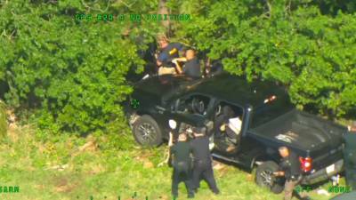 Масштабная погоня за похитителем двух полицейских машин попала на видео - vesti.ru - шт.Флорида
