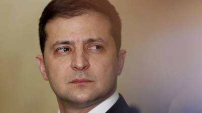 Владимир Зеленский - Виталий Кличко - Денис Шмыгаль - Зеленский назвал нацизм "абсолютным злом" - vesti.ru - Киев