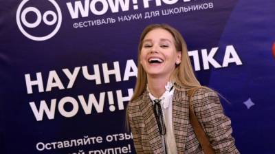 Кристина Асмус - Гарик Харламов - Кристина Асмус удивила фанатов железными нервами после инцидента с дочерью - inforeactor.ru