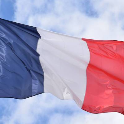 Франция создает список стран для путешествий своих граждан - radiomayak.ru - Англия - Австралия - Турция - Мальдивы - Новая Зеландия - Португалия - Сингапур - Исландия - Непал