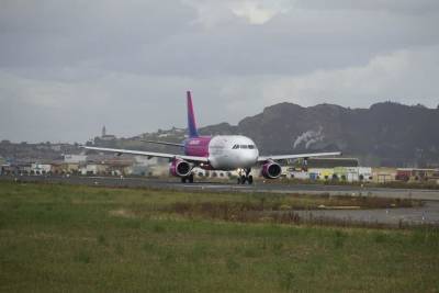 Из Израиля - Wizz Air расширяет географию полетов из Израиля и мира - cursorinfo.co.il - Австрия - Англия - Румыния - Венгрия - Литва - Болгария - Кипр - Эмираты - Греция - Абу-Даби