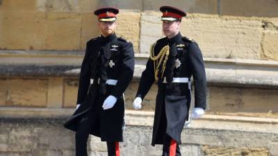 принц Уильям - принц Гарри - Меган Маркл - принц Филипп - Уильям - Опре Уинфри - Принц Гарри и Уильям сделали первые шаги к возобновлению общения - polit.info - Лондон