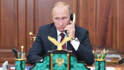 Владимир Путин - Дмитрий Песков - Эмомали Рахмон - Садыр Жапаров - В Кремле заявили об отсутствии в планах разговора Путина и президента Киргизии - iz.ru - Киргизия - Таджикистан - Афганистан